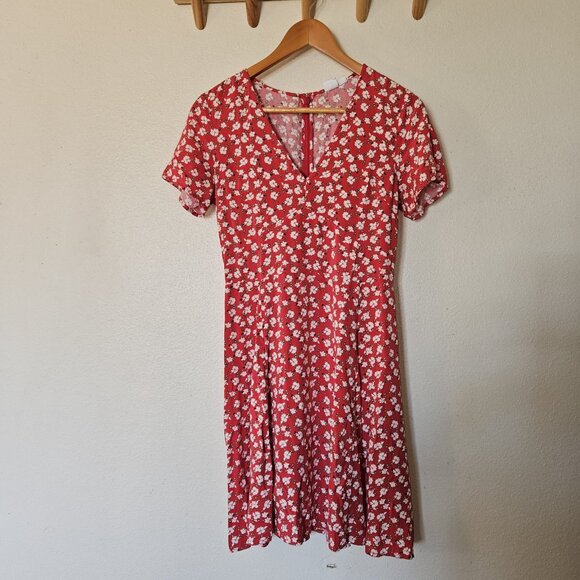 GAP Red Floral Mini Dress Women’s Size 2 Short Sleeve V-Neck Fit & Flare - Picture 12 of 16